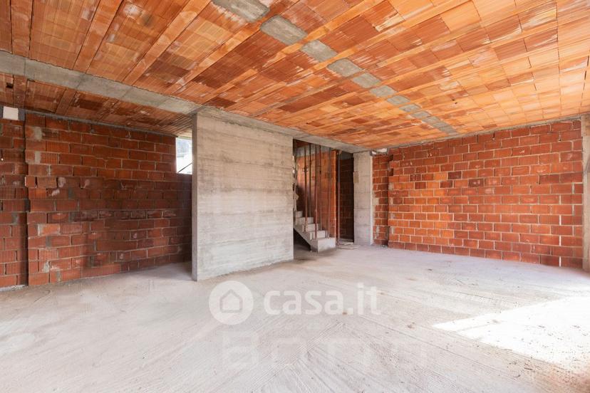 Villa in Vicolo Mergozzolo 20 — foto 5 di 48
