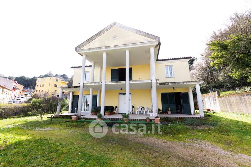 Villa in Via Giacomo Puccini — foto 7 di 38
