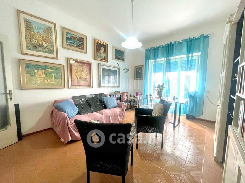 Trilocale in Via dei Mughetti 23 — foto 3 di 27