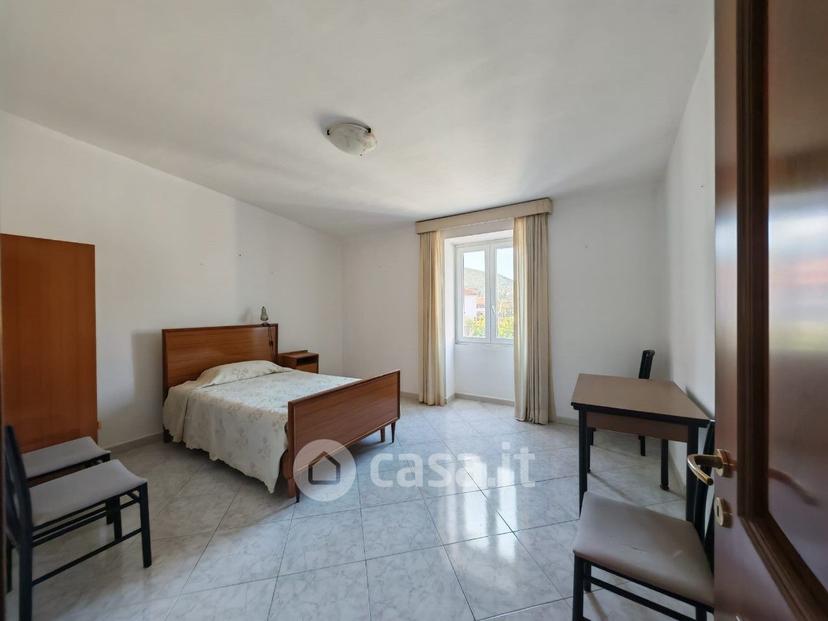 Quadrilocale in Via Generale Pasquale Tenga 33 — foto 41 di 42