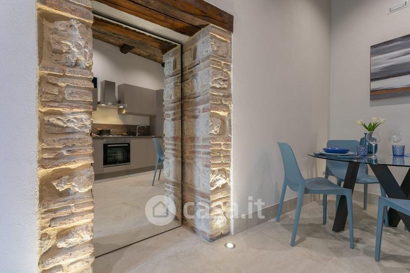 Monolocale in Via Sant'Antonio Abate — foto 10 di 17