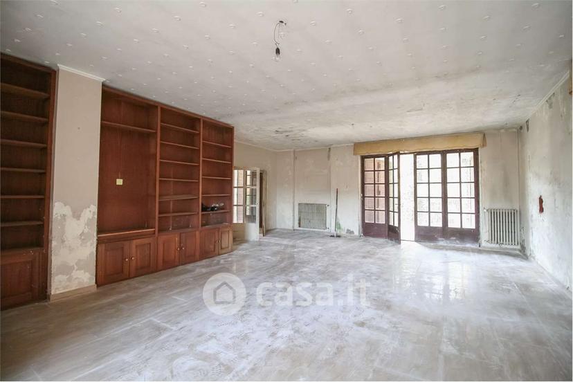 Villa in Via Avv. G. Colombo 8 — foto 20 di 34