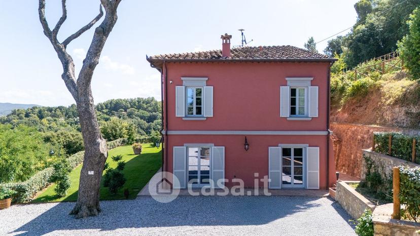 Villa in Via Giorgio Byron 52 — foto 26 di 32