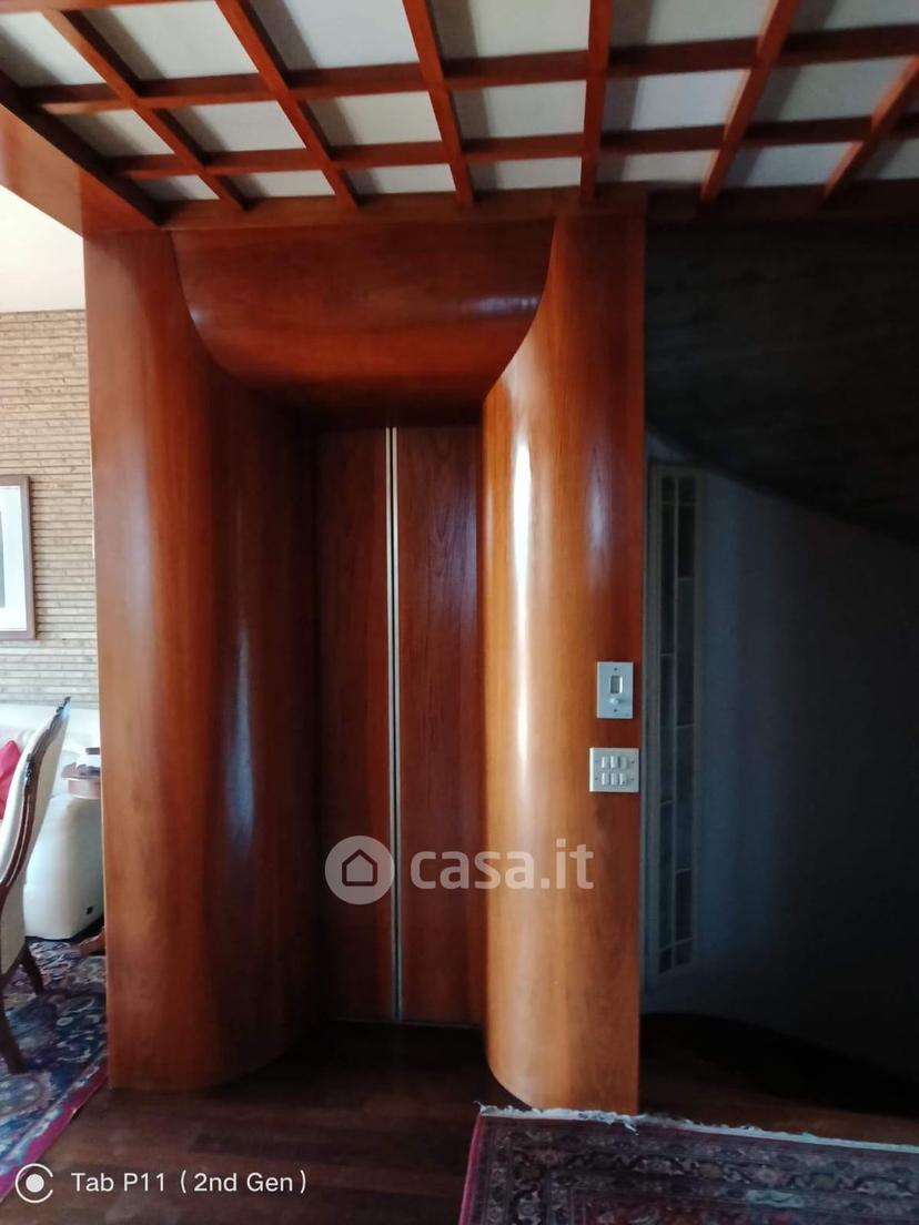 Appartamento in Via Vittorio Veneto — foto 3 di 11