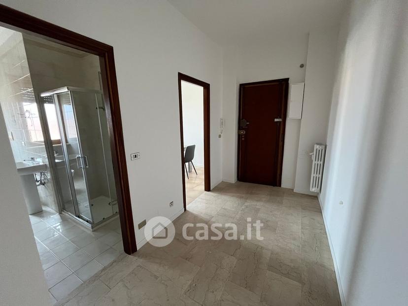 Stanza in Corso Sebastopoli 212 — foto 2 di 22