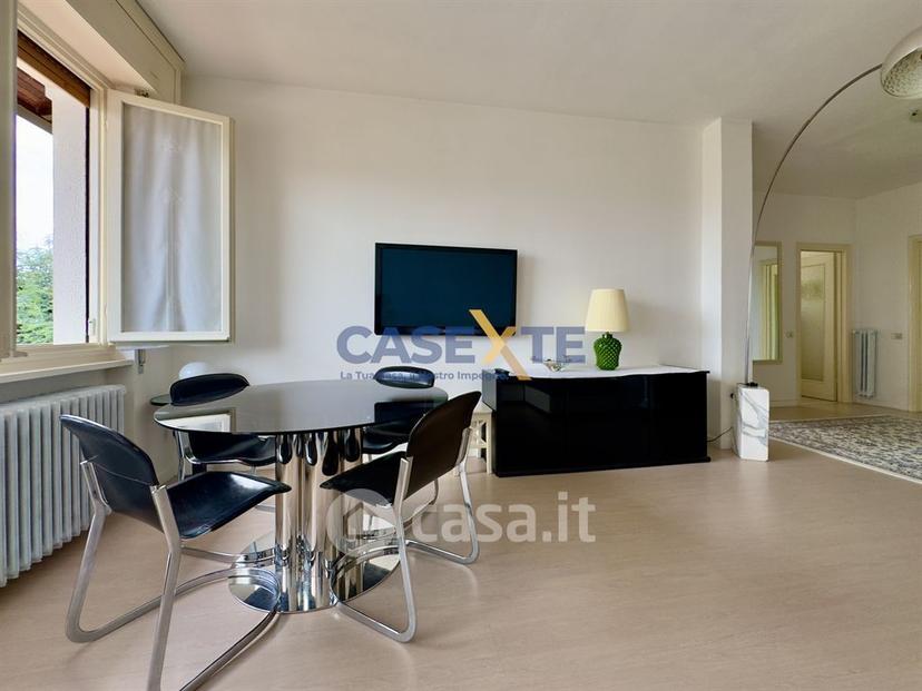 Trilocale in Via Como — foto 26 di 32