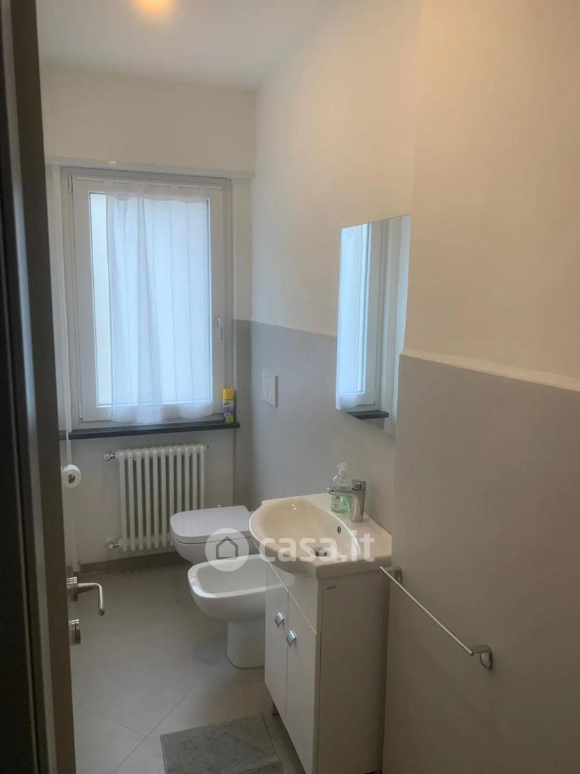Stanza in Via G. Verdi 8 — foto 7 di 7