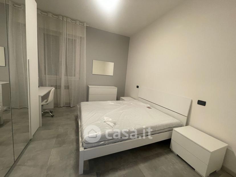 Stanza in Via Bartolomeo Spani 18 d — foto 19 di 35