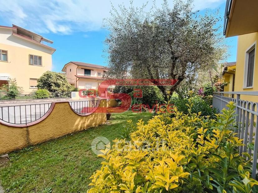 Quadrilocale in Via Croce Guigli 11 — foto 12 di 17