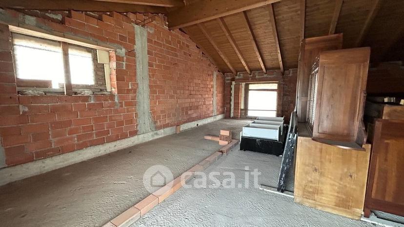 Villa in Via Lazzaretto 34 — foto 10 di 48