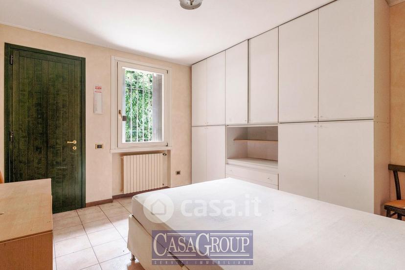 Villa in Via Enrico Fermi — foto 23 di 31