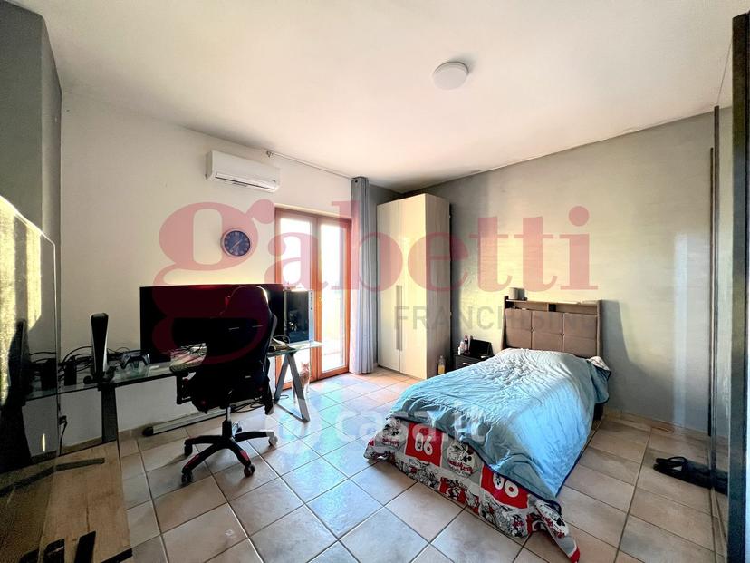 Villa in Via Vigne Vecchie — foto 5 di 49