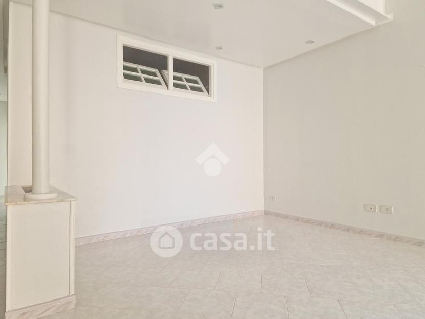 Trilocale in Via Messina 16 — foto 20 di 21