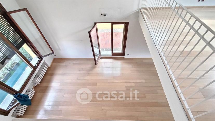 Appartamento in Via Ugo Foscolo 12 — foto 17 di 57