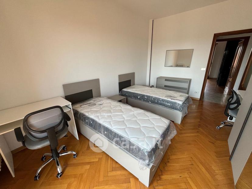 Stanza in Corso Sebastopoli 212 — foto 8 di 22