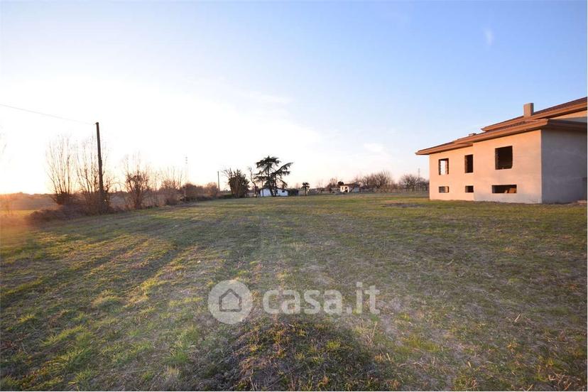 Villa in Via L. Piron 15 — foto 9 di 9