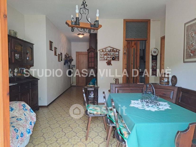 Bilocale in Via Rosolo 1 — foto 2 di 22