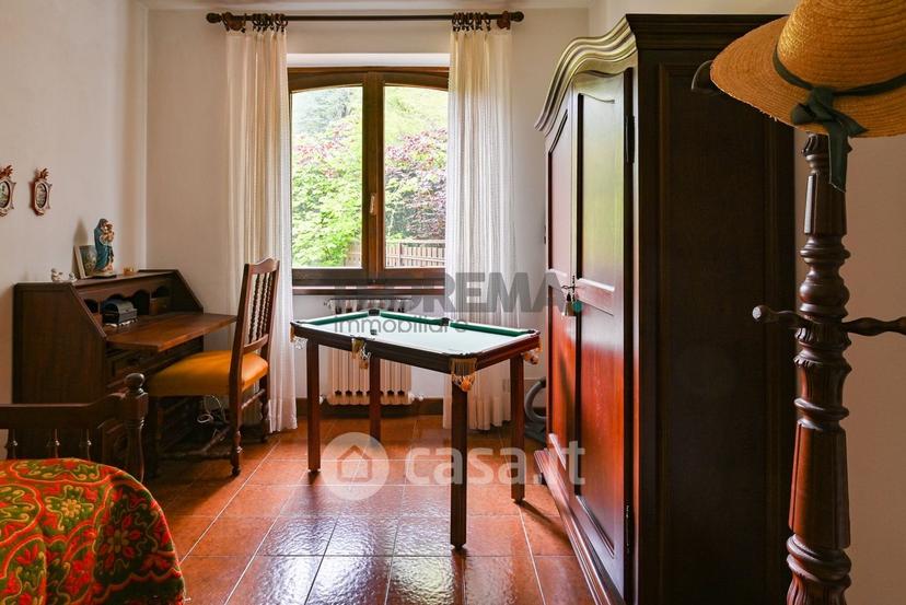 Villa in Viale Belvedere 14 — foto 11 di 77