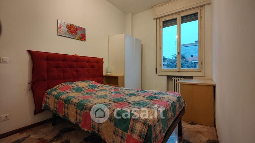 Stanza in Via 4 Giornate di Napoli 4 — foto 5 di 7