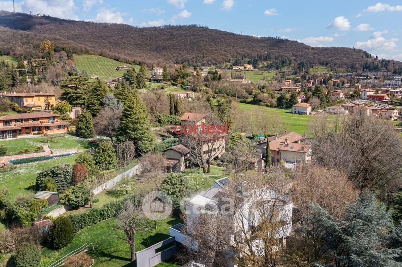 Villa in Via alla Zarda 4 — foto 7 di 63