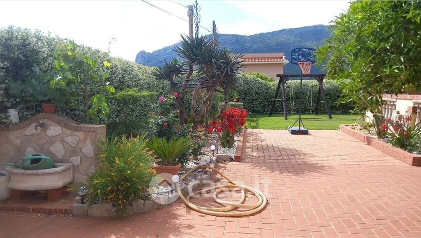Villa in Via Scifelle — foto 17 di 48