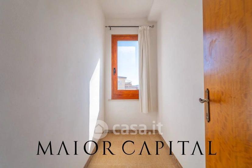 Appartamento in Via Napoli — foto 7 di 28