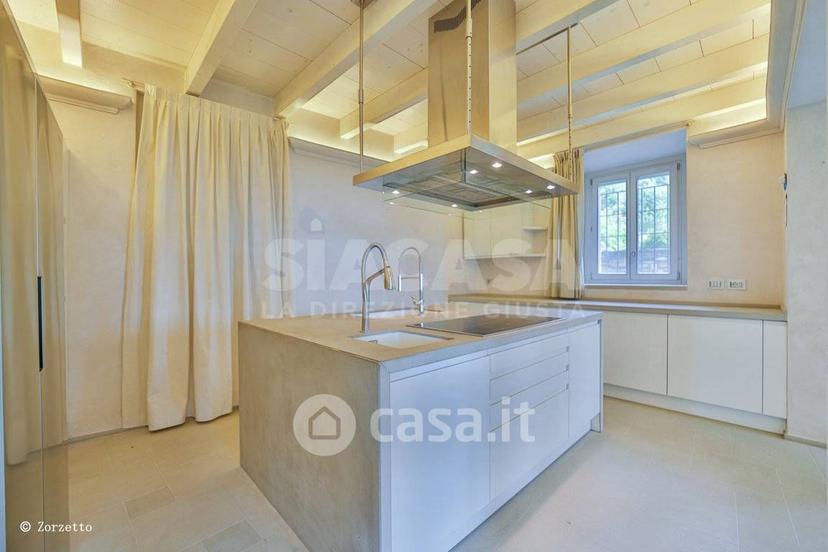 Villa in Via Belvedere 37 — foto 68 di 95