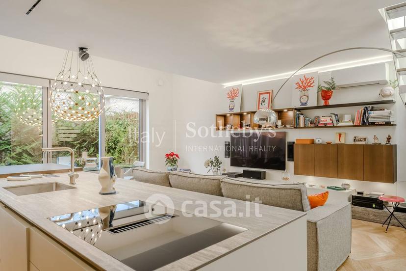 Quadrilocale in Via Fratelli Calandra — foto 27 di 30
