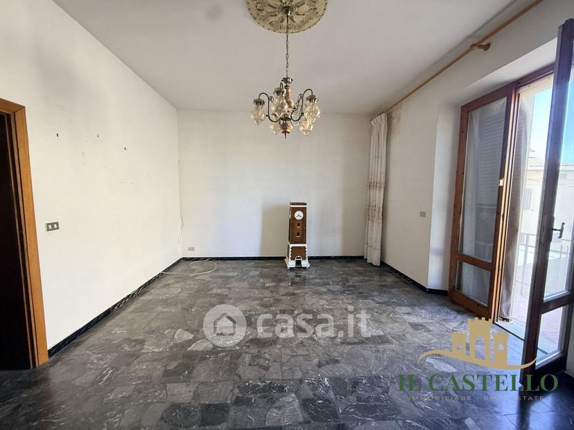 Trilocale in Via della Corgna — foto 11 di 18
