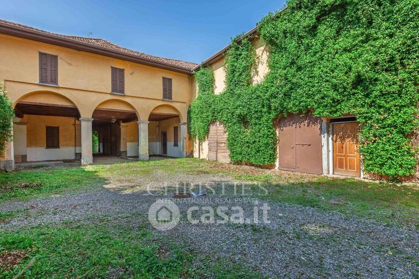 Villa in Via Giuseppe Parini 9 — foto 18 di 35