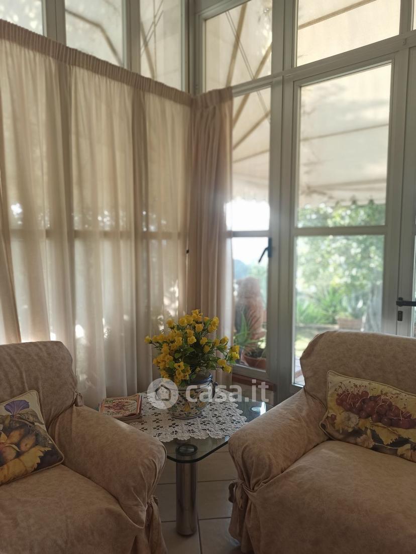 Villa in Via degli Arrighi 2 — foto 16 di 95