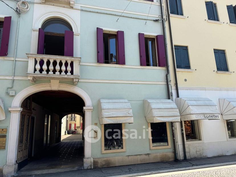 Trilocale in Piazza Giuseppe Garibaldi 5 — foto 24 di 33
