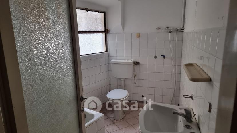 Trilocale in Piazza C. B. Cavour 2 — foto 23 di 28