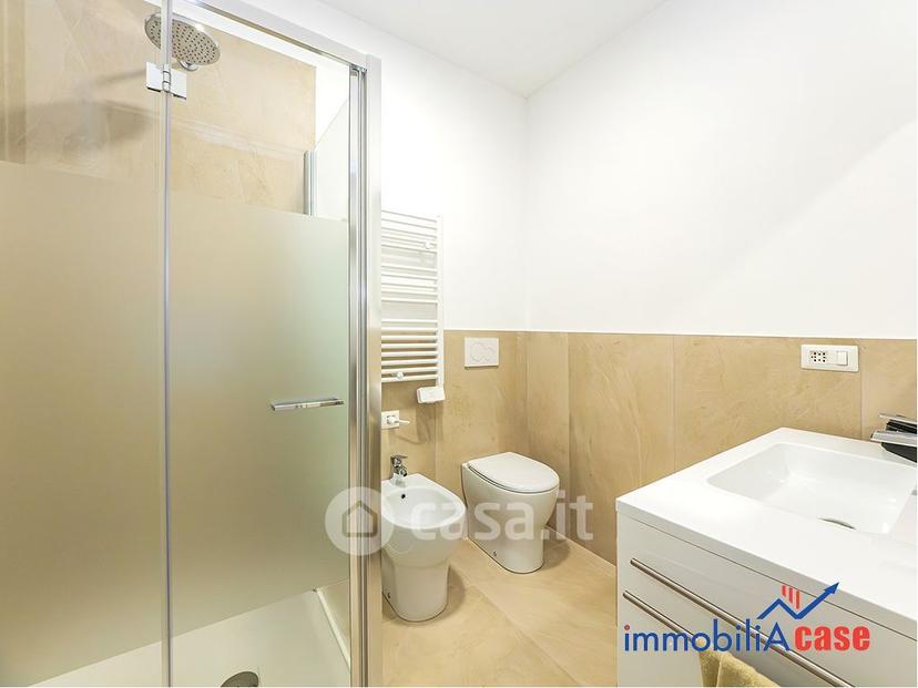 Trilocale in Via Pietro Toselli 4 — foto 4 di 34