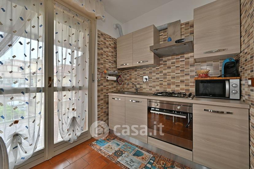 Trilocale in Via Nino Bixio 18 — foto 4 di 31
