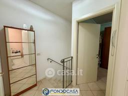 Trilocale in Via Europa
