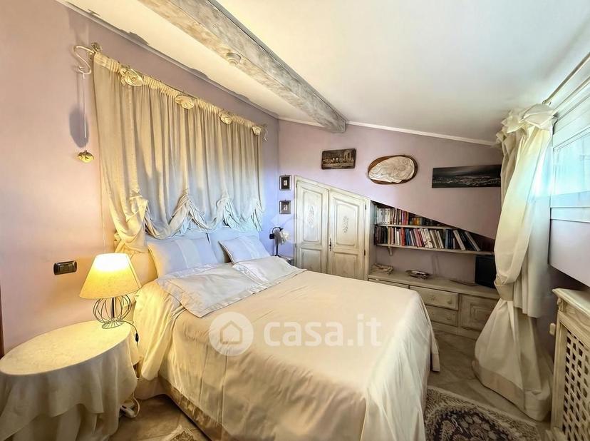 Villa in Strada Civezza 49 — foto 12 di 50