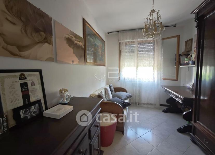 Quadrilocale in Via Marina — foto 2 di 30