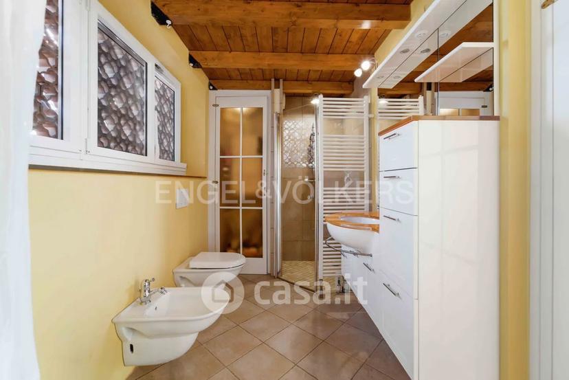 Villa in Via al Vione 8 — foto 11 di 30