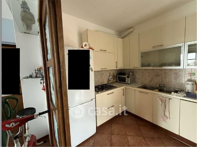 Trilocale in Via Claudio Treves 18 — foto 17 di 36