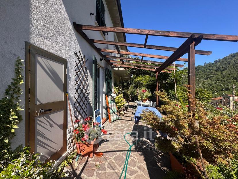 Villa in Via Brigate Partigiane 1 — foto 9 di 32