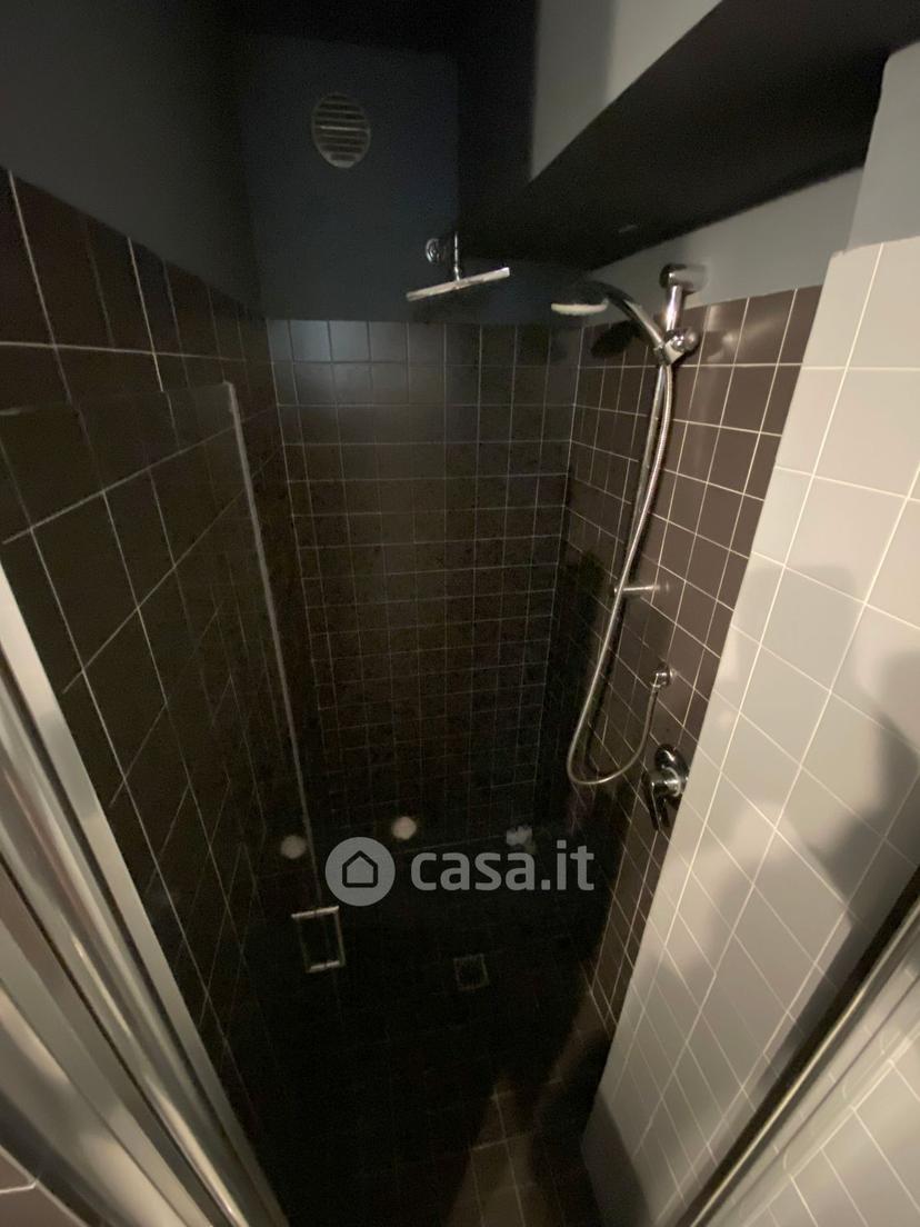 Trilocale in Via Volturno 2 a — foto 27 di 30