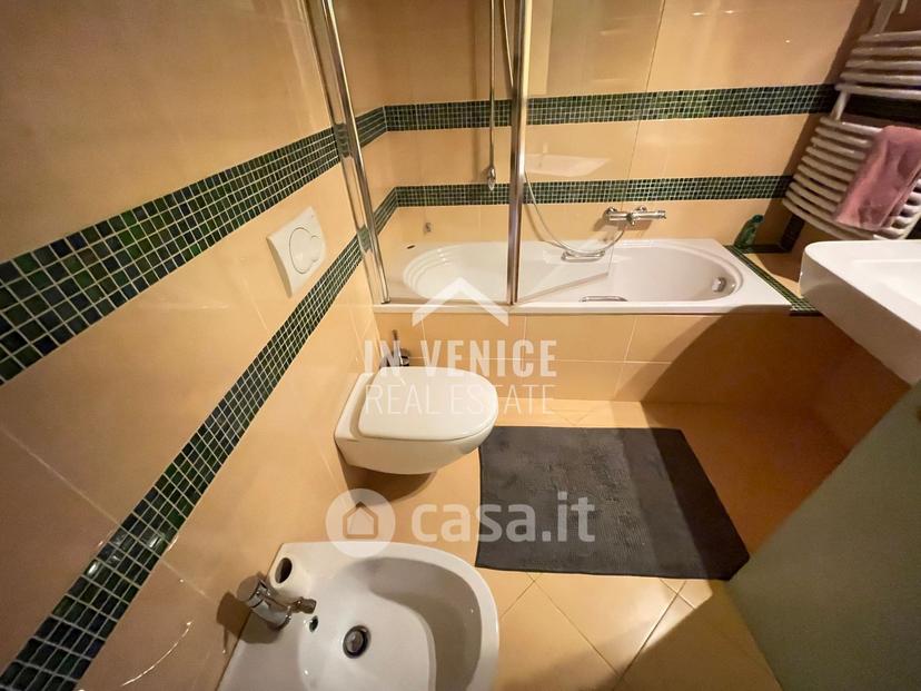 Appartamento in Calle del Duca — foto 11 di 26
