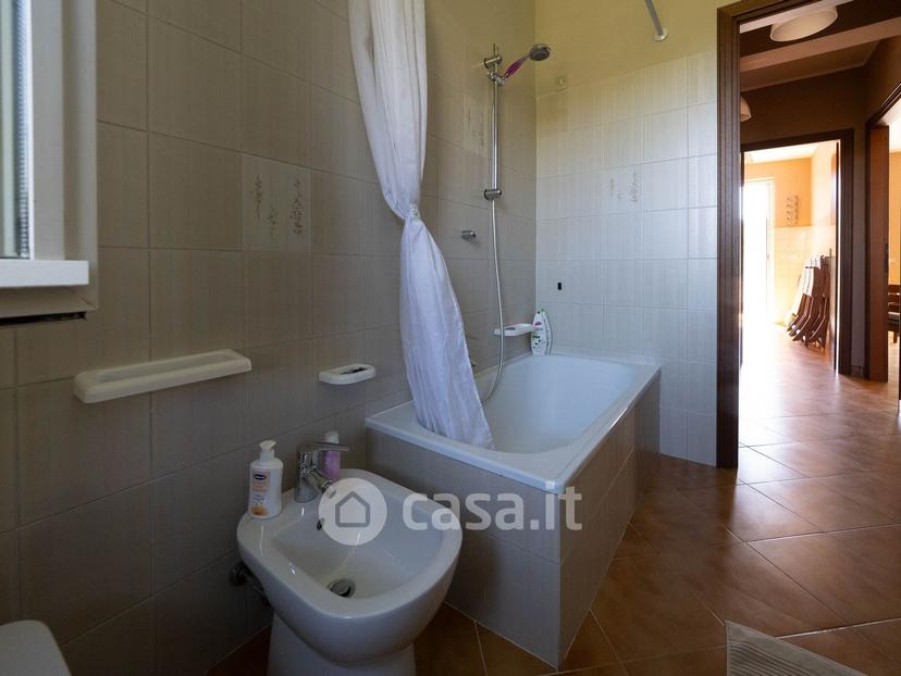 Trilocale in Monte Albereto — foto 25 di 38