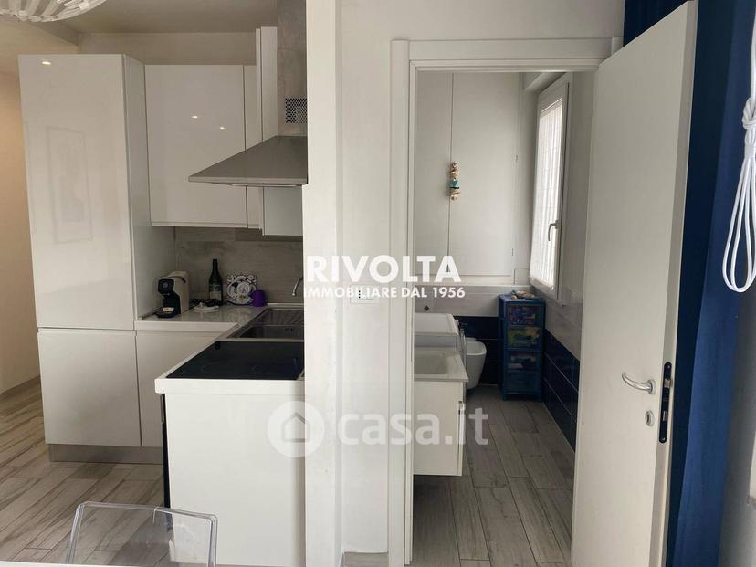 Trilocale in Via Lividonia — foto 10 di 11