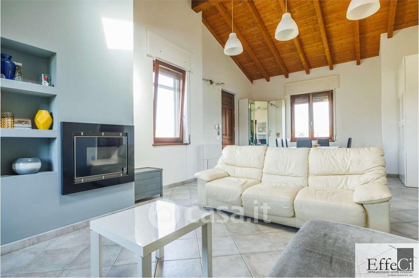 Villa in Via Baragiola 388 — foto 16 di 61