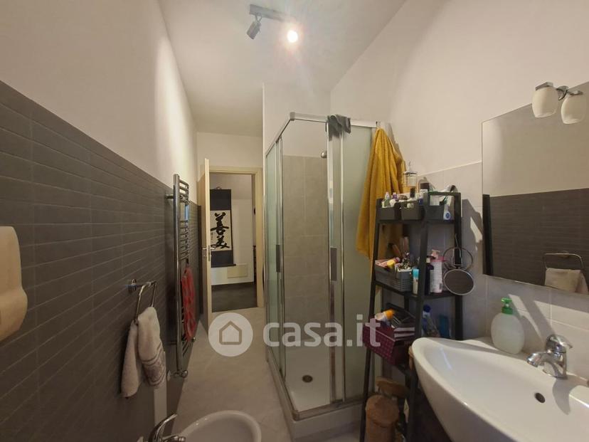 Trilocale in Via Martiri di Bellona 14 — foto 27 di 30