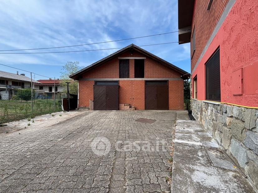 Villa in Via Vittorio Veneto 20 — foto 7 di 78