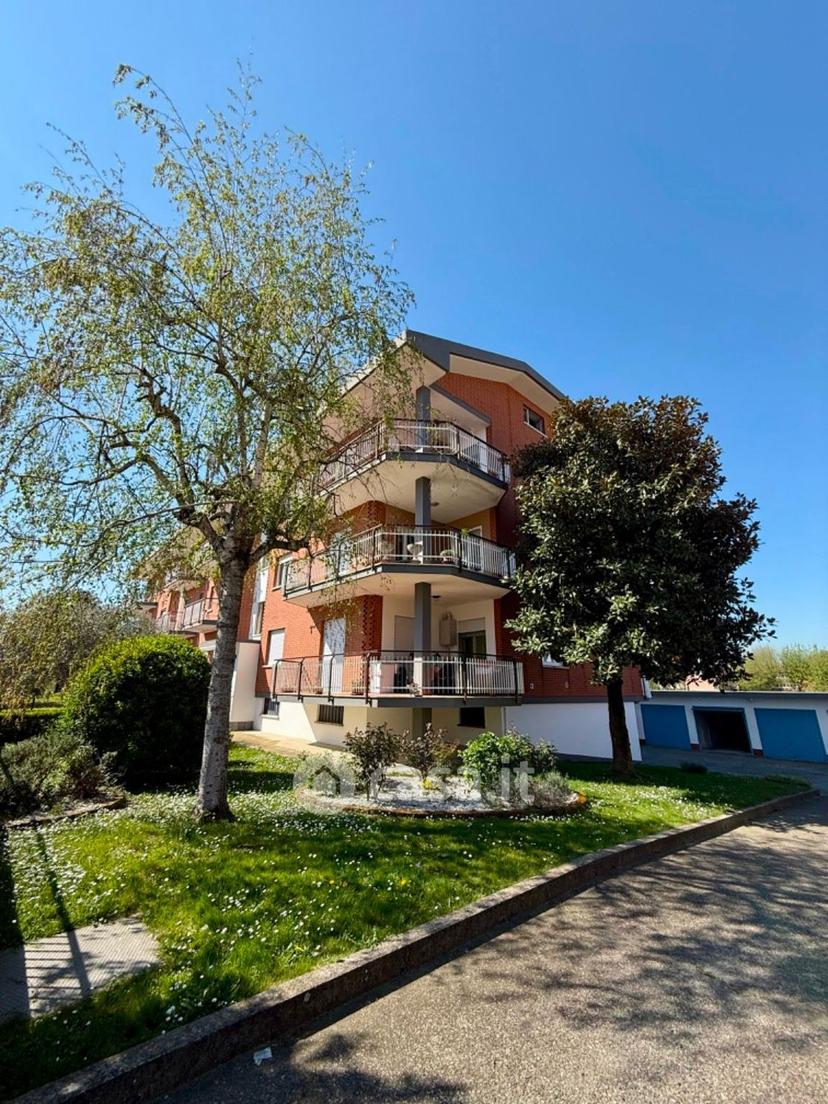 Quadrilocale in Via Graziano 12 — foto 56 di 57