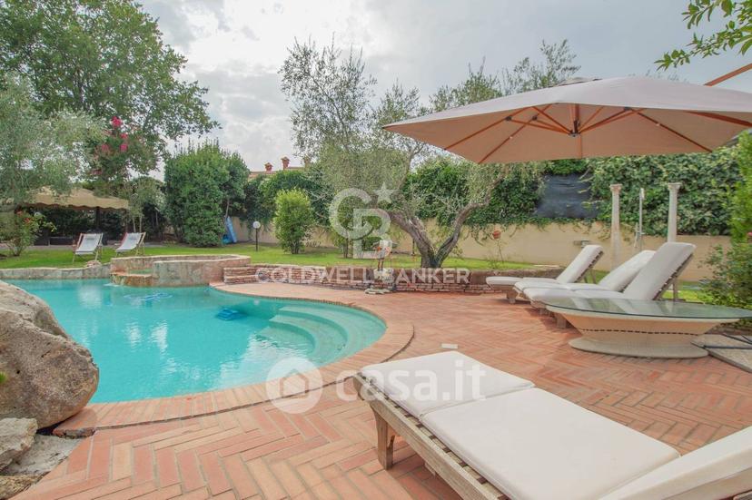 Villa in Strada Cassia Sud — foto 64 di 77